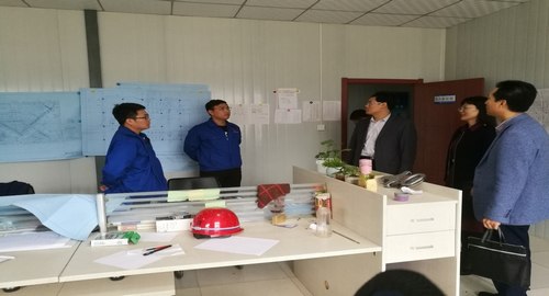 副總經(jīng)理司正林深入基層一線看望調(diào)研機關(guān)基層鍛煉人員
