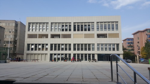 銅川分公司三普中區(qū)職工活動(dòng)中心、地下停車場(chǎng)工程順利交付使用