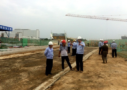 大秦置業(yè)公司積極迎接清源小區(qū)項(xiàng)目準(zhǔn)業(yè)主參觀考察