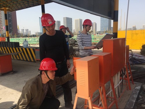 陜煤建設(shè)銅煤公司強(qiáng)化機(jī)電設(shè)備安全管理提高設(shè)備高效運行