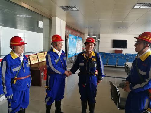 陜煤建設(shè)掘進(jìn)公司：力邀檸條塔礦領(lǐng)導(dǎo)對北翼項目部在建工程進(jìn)行指導(dǎo)