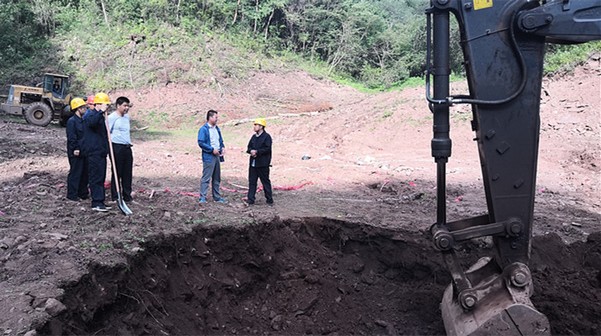陜煤建設(shè)礦建三公司天平高速關(guān)山隧道通風(fēng)豎井工程順利開(kāi)工