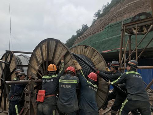 陜煤建設(shè)機電安裝公司不搞花架子從實抓好雨季三防