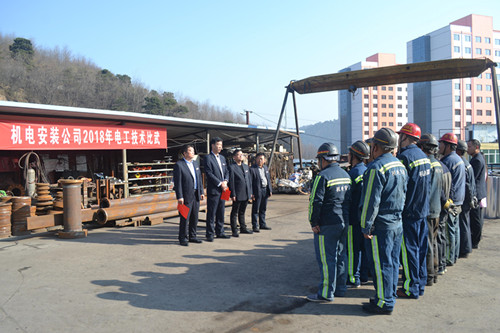 技能大賽搭“擂臺(tái)”   比學(xué)趕超秀“真功”