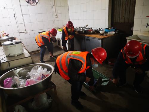 陜煤建設澄合分公司十五部開展煤氣中毒應急演練