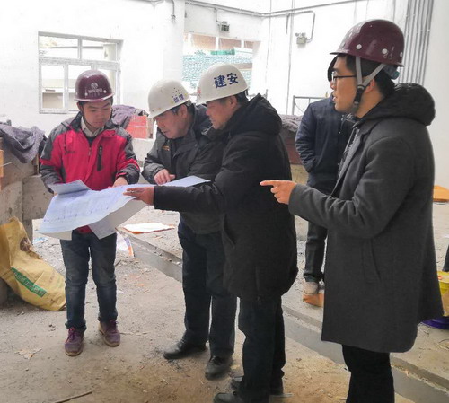 陜煤建設(shè)銅川公司：冶坪煤礦動(dòng)篩車(chē)間工程順利完成交付安裝