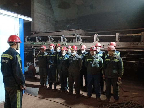 把工程交給你們，我們放心