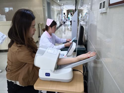 陜煤建設(shè)礦建二公司為職工送上健康大禮包