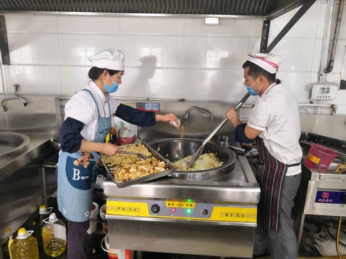 陜煤建設(shè)掘進公司：后勤有保障 生產(chǎn)有力量