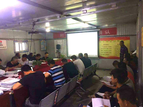 陜煤機(jī)電安裝公司曹家灘項(xiàng)目部“三板斧”推進(jìn)安全專項(xiàng)活動