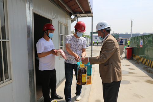 天工公司“五一”勞動(dòng)節(jié)走訪慰問(wèn)一線員工