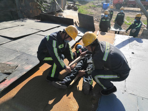 陜煤建設機電安裝公司彬長項目部：開展安全應急演練促生產