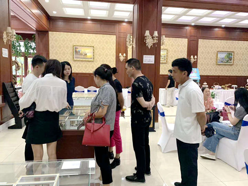 陜煤建設(shè)公司：龍灣水境項目新品認(rèn)購火爆全城