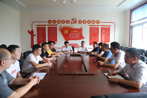 陜煤建設(shè)機(jī)電安裝公司：為新入職員工“傳經(jīng)授寶”