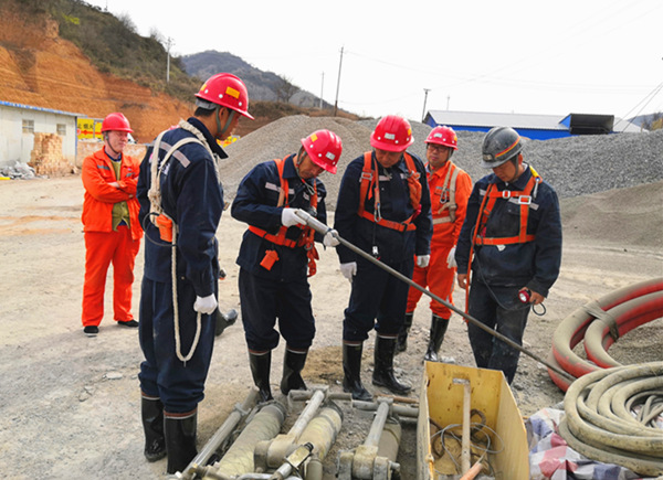 陜煤建設(shè)礦建三公司：四個(gè)“強(qiáng)化”，吹響冬季施工安全號角