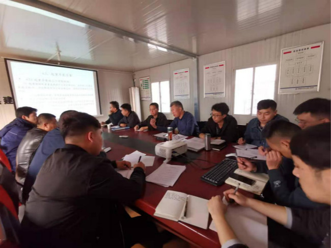 陜煤建設(shè)漢中分公司送知識送培訓到一線到心坎