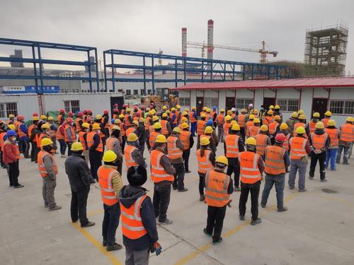 陜煤建設(shè)銅煤第十六項目部組織召開春節(jié)節(jié)前安全生產(chǎn)動員會