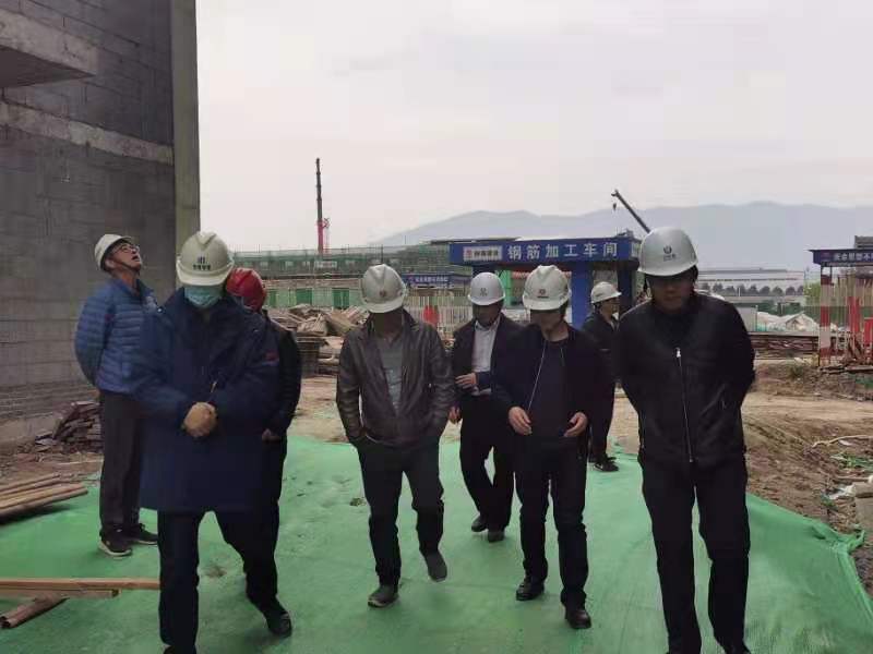 陜煤建設(shè)承建的中儲糧西安直屬庫有限公司工作塔、卸糧站順利通過主體驗收