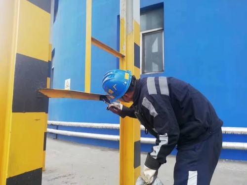 陜煤建設(shè)洗選煤運(yùn)營公司紅柳林洗煤廠項(xiàng)目部：推進(jìn)質(zhì)量標(biāo)準(zhǔn)化，廠房設(shè)備換“新衣”