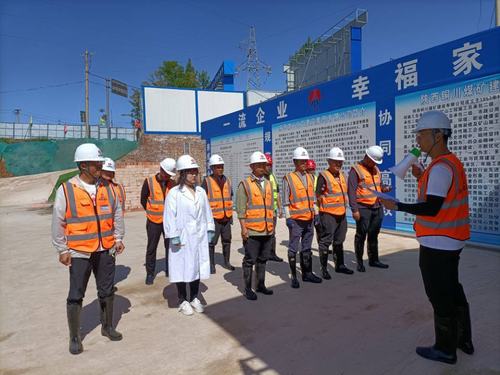 陜煤建設(shè)銅煤公司第三項目部開展防汛搶險實戰(zhàn)演練