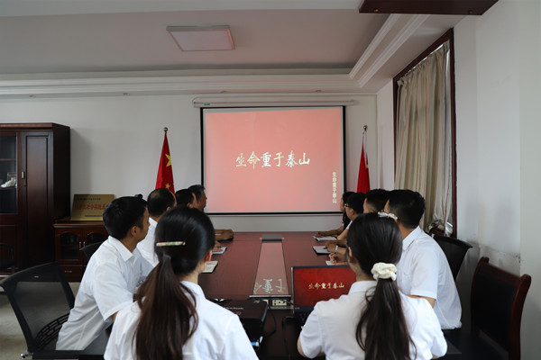 生命重于泰山 安全警鐘長(zhǎng)鳴