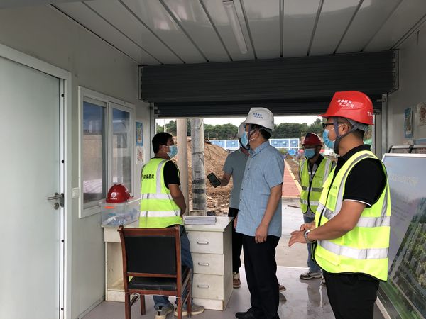 陜煤建設天工公司渭陽佳苑項目部“三查一落實”保安全