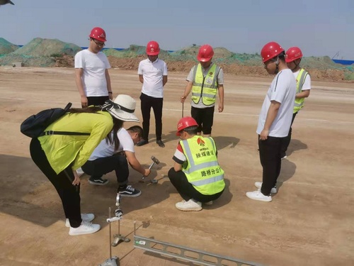 陜煤建設(shè)路橋分公司渭南項(xiàng)目部深耕細(xì)作“三字經(jīng)”筑牢安全防線