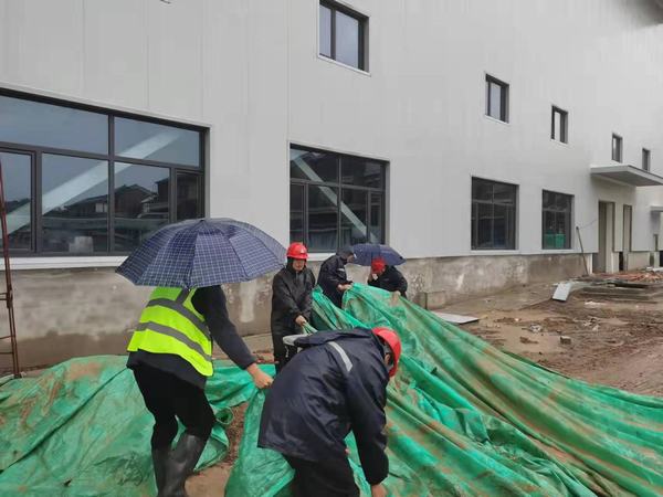 陜煤建設(shè)銅煤公司延安項(xiàng)目部做好雨季安全防范確保安全生產(chǎn)