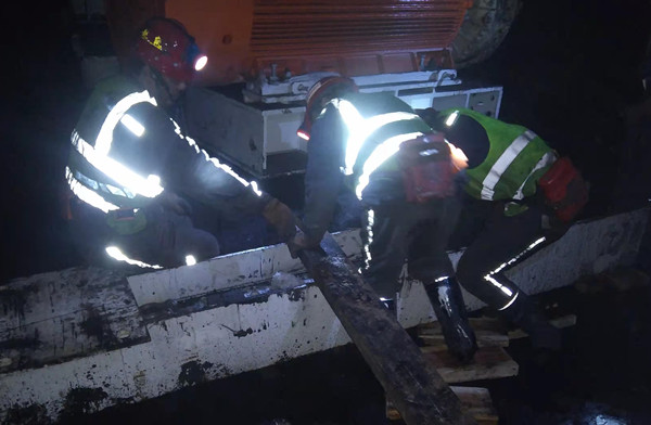 陜煤建設(shè)機(jī)電安裝公司小保當(dāng)項(xiàng)目部奮戰(zhàn)四季度，全力保平安