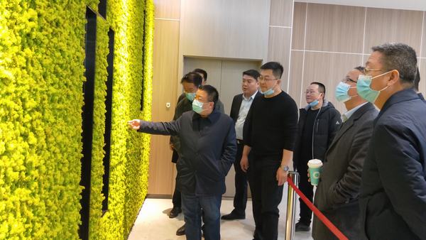 陜煤建設(shè)榆林公司施工的榆林市金融中心裝修項目順利通過榆林城投集團預(yù)驗收