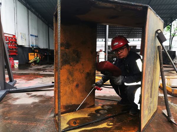 陜煤建設(shè)洗選煤運營公司澄合山陽運營項目部：堅守一線最美麗