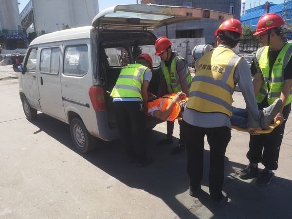 陜煤建設銅煤公司:基層項目部突發(fā)事件應急演練活動正在進行時