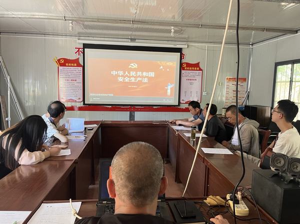 陜煤建設(shè)渭南分公司第五項目部兩項舉措強化安全管理，加強安全生產(chǎn)再升級