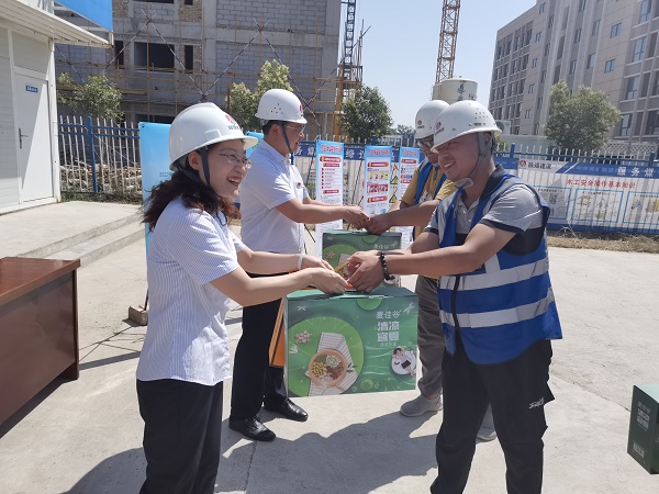 陜煤建設綠宇公司：安全生產與防暑降溫“兩不誤”