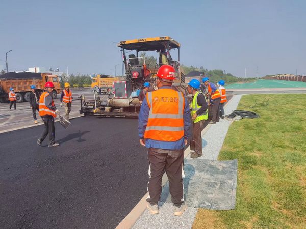 陜煤建設(shè)天工公司土建五部挑燈夜戰(zhàn)，開啟趕“工期”加速度