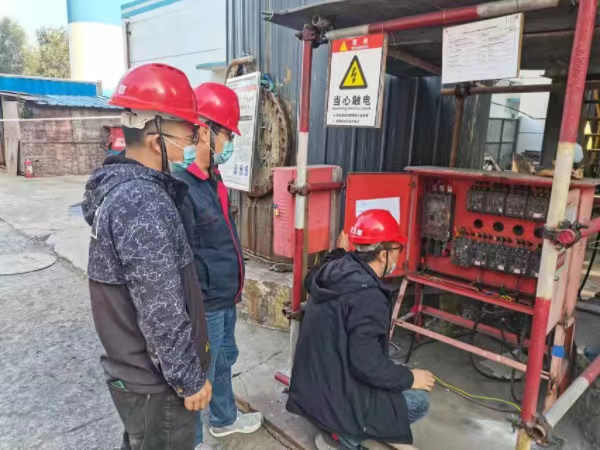 陜煤建設(shè)韓城分公司土建五項目部：國慶生產(chǎn)不放松 安全檢查不休假