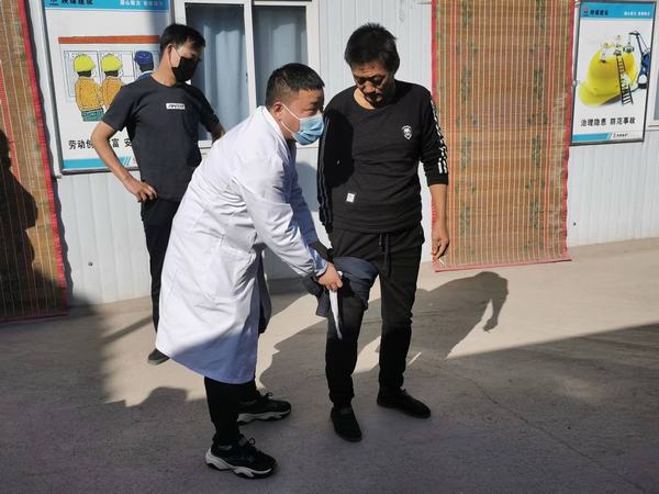 陜煤建設礦建二公司王峰項目部：專業(yè)醫(yī)護講解 守護生命安全