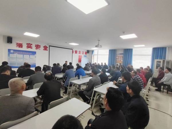 陜煤建設礦建二公司車村項目部：十月里的安全守望