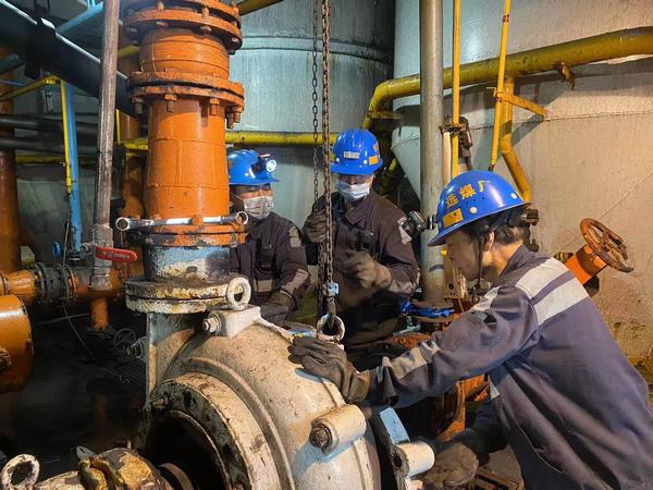 陜煤建設(shè)洗選煤運營公司紅柳林洗煤廠項目部： 強化“三抓手” 吹響年末安全生產(chǎn)“集結(jié)號”