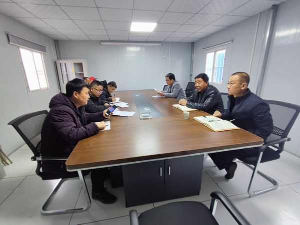 陜煤建設(shè)路橋分公司彬長項目部“三到位”讓農(nóng)民工勞有所得 ，不再“憂酬煩薪”