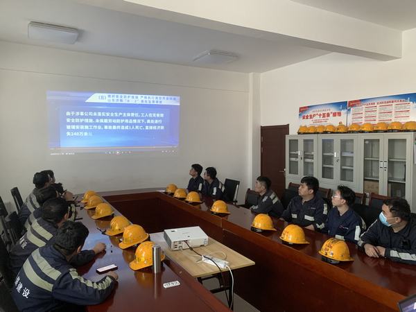 陜煤建設洗選煤運營公司神渭首端運營項目部：培訓標準化，做好新員工“指向燈”