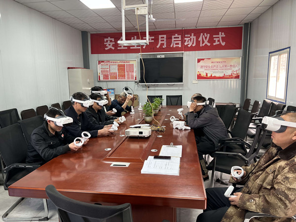 陜煤建設機電安裝公司：VR+安全培訓，從“說教式”向“體驗式”轉(zhuǎn)變
