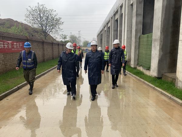 陜煤建設(shè)銅煤公司：積極應(yīng)對(duì)極端天氣 護(hù)航安全生產(chǎn)