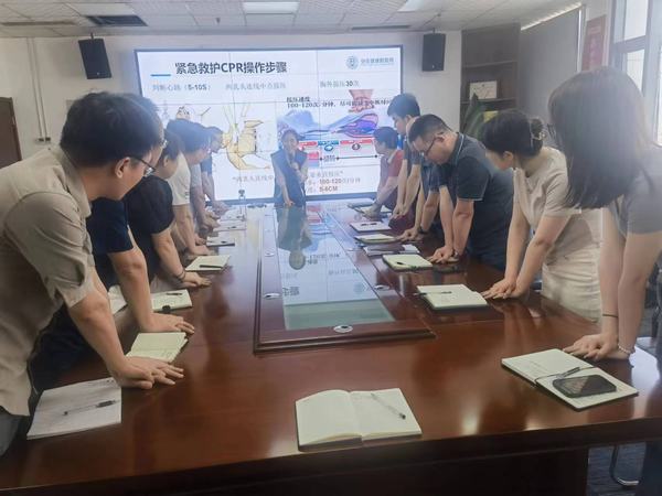 陜煤建設(shè)新城公司： 開展“預(yù)防疾病，關(guān)愛健康”主題講座