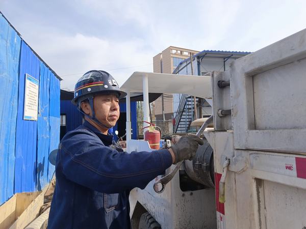 陜煤建設(shè)礦建二公司：“包機”落實落地 設(shè)備益壽延年