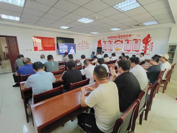 陜煤建設(shè)煤礦運(yùn)營(yíng)服務(wù)分公司：挺紀(jì)在前促進(jìn)企業(yè)健康發(fā)展