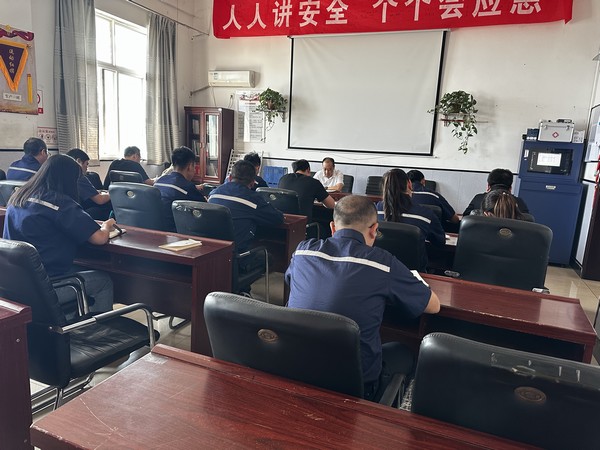 陜煤建設(shè)洗選煤運(yùn)營公司澄合山陽運(yùn)營項(xiàng)目部：深化作風(fēng)建設(shè)，弘揚(yáng)清風(fēng)正氣