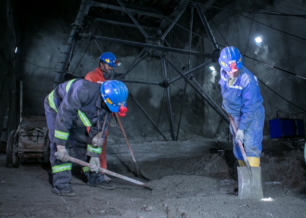 陜煤建設(shè)礦建三公司：“菜單式”交接班，讓安全管理“無縫銜接”