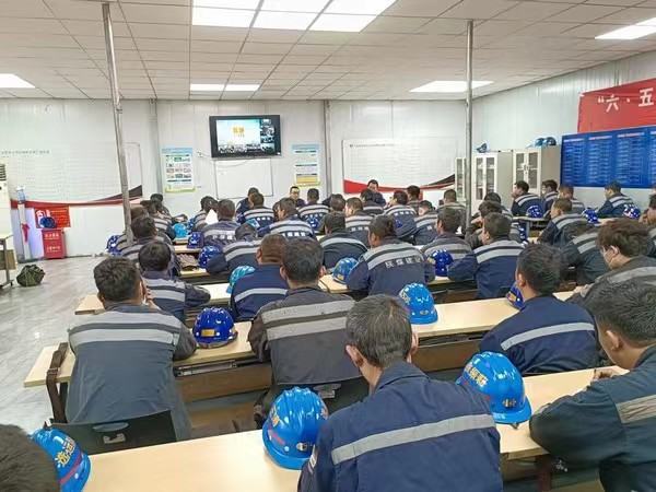 陜煤建設(shè)洗選煤運營公司紅柳林洗煤廠項目部：用好三劑良方 精心呵護(hù)機(jī)械設(shè)備“健康指數(shù)”