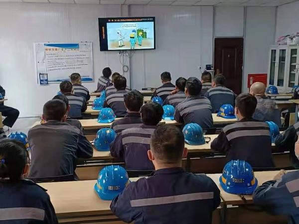 陜煤建設(shè)洗選煤運(yùn)營(yíng)公司紅柳林洗煤廠(chǎng)項(xiàng)目部：從預(yù)到防 護(hù)航百安